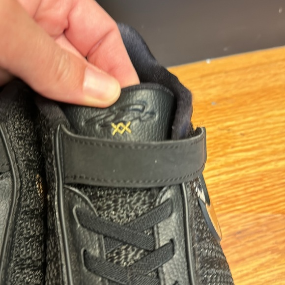 Nike size 3Y Boys practically new - Picture 6 of 7